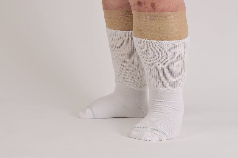 Extra Wide Medical Mid Calf Crew (Pack of 3), Made in USA, for Men and Women (US, Alpha, Large, Regular, Regular, Black) - Image 4